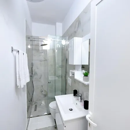 Vila Hope 2 Apartment